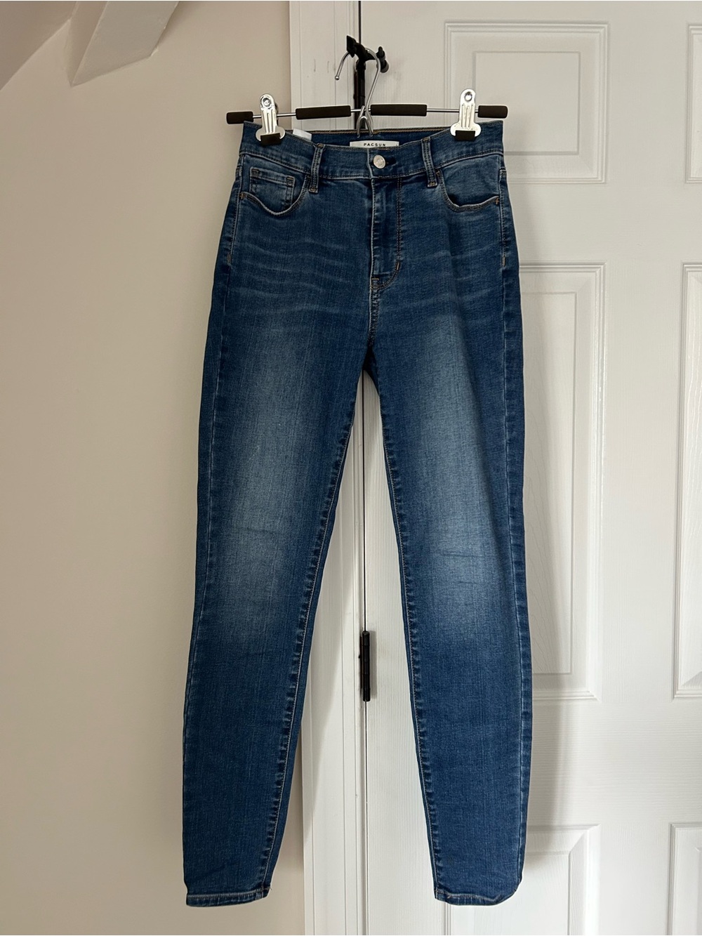PacSun High Rise Jegging — size 25